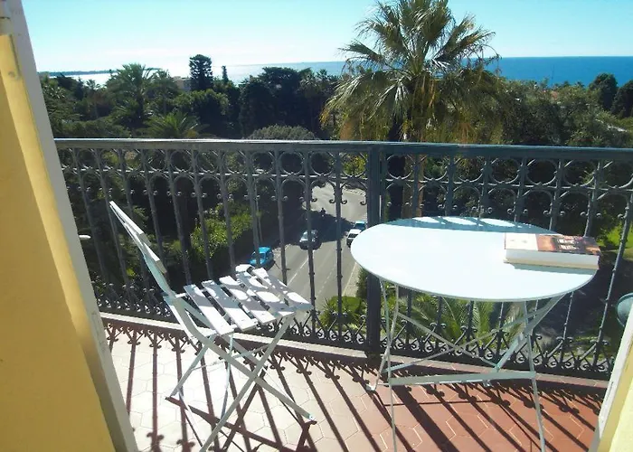 Claire Deluxe Lejlighed *